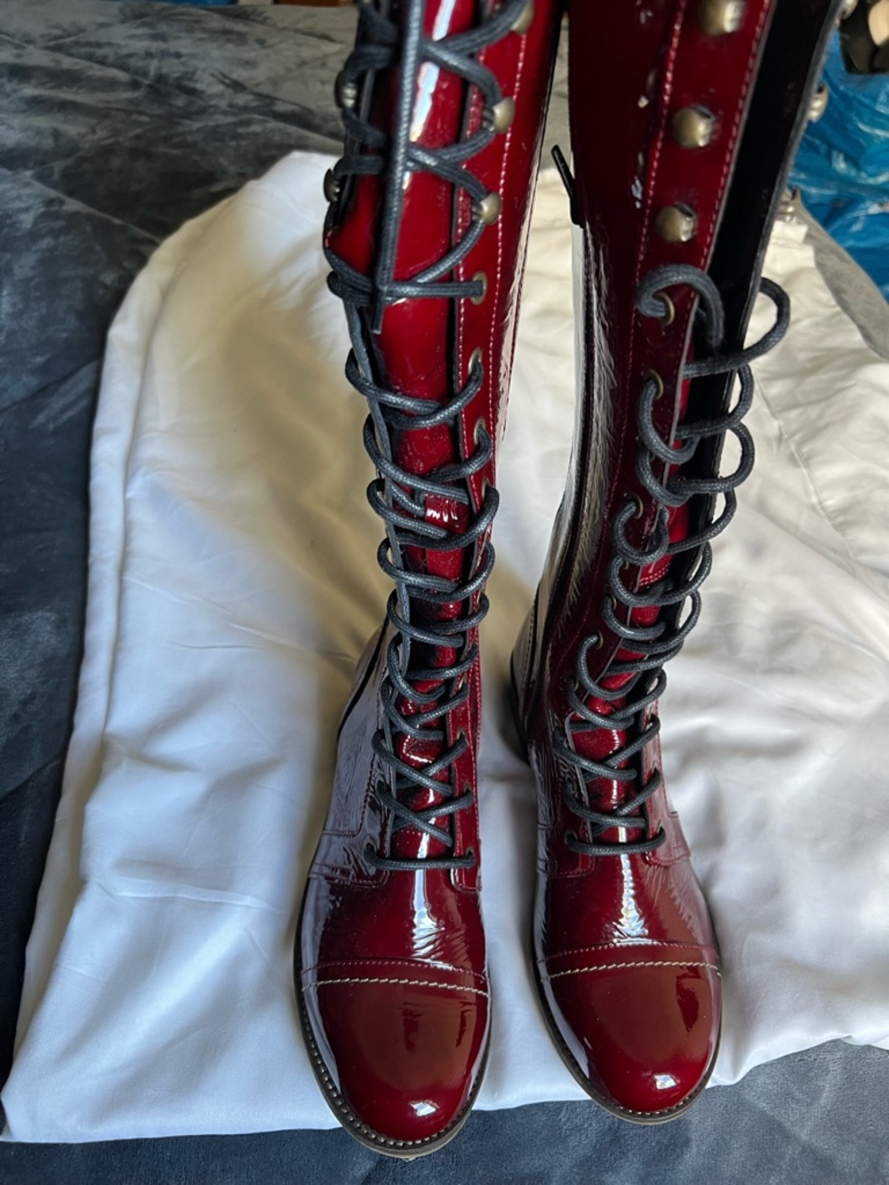 UNITY IN DIVERSITY Women's Patent Lace-Up Knee-High Boots in Red